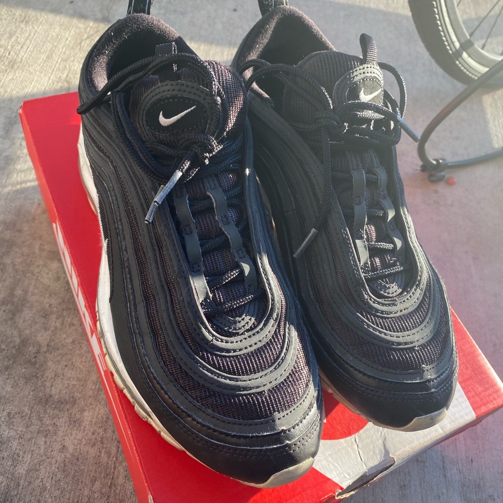 9.5 Men’s AIRMAX 97’